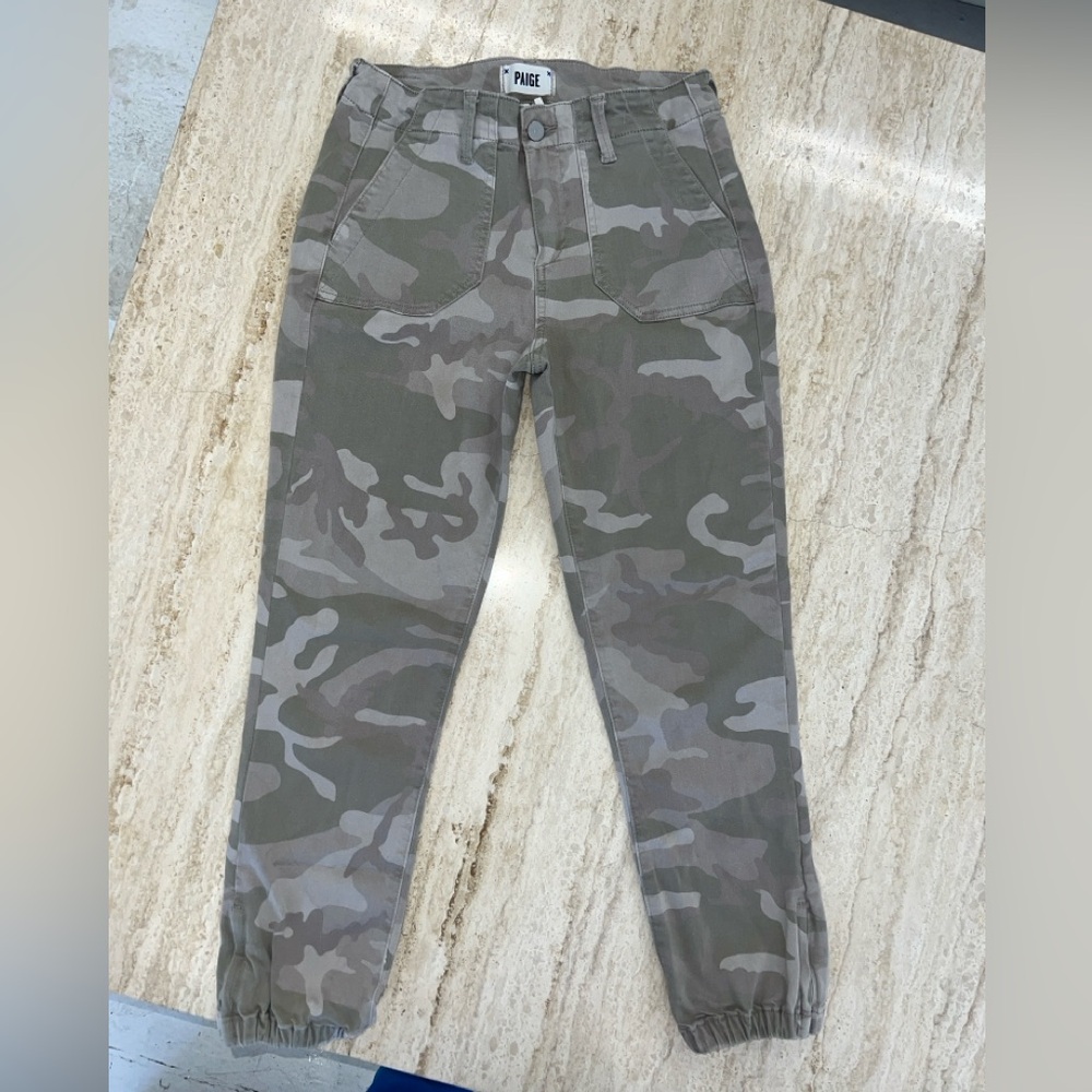 Light Camp Paige Jeans - Mayslie Jogger - size 26